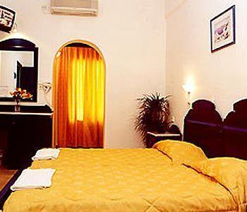 Lignos Hotel Фира Екстериор снимка
